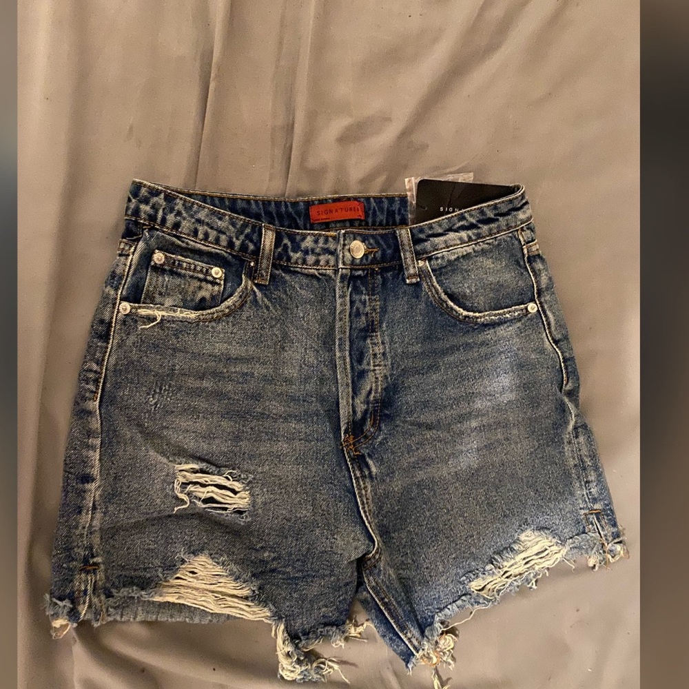 On My Fray Distressed Denim Shorts - Medium Wash